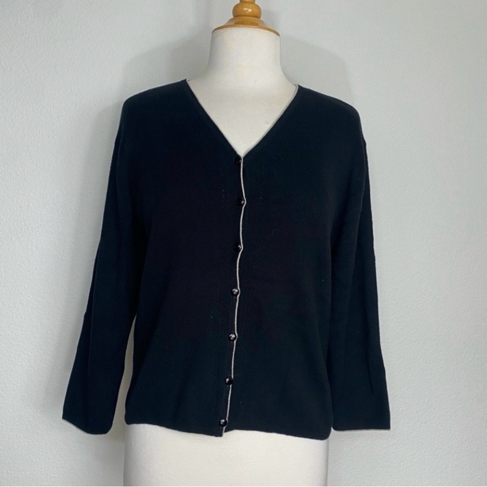 Vintage Style & Co. Women's Black Ribbed Button Cardigan Sweater Size Medium